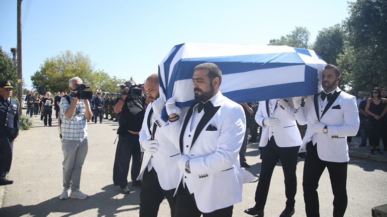 Το τελευταίο «αντίο» στον Περικλή Στεφανίδη